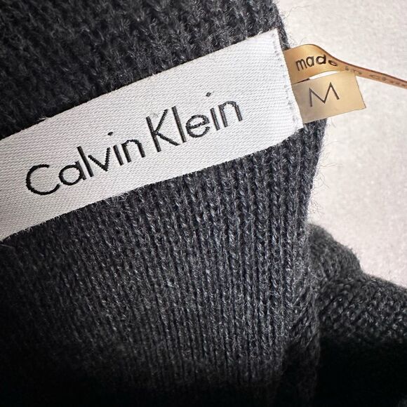 Calvin Klein Short Sleeve Sweater Dress w/ Zipper Accent Size Medium - Picture 5 of 6